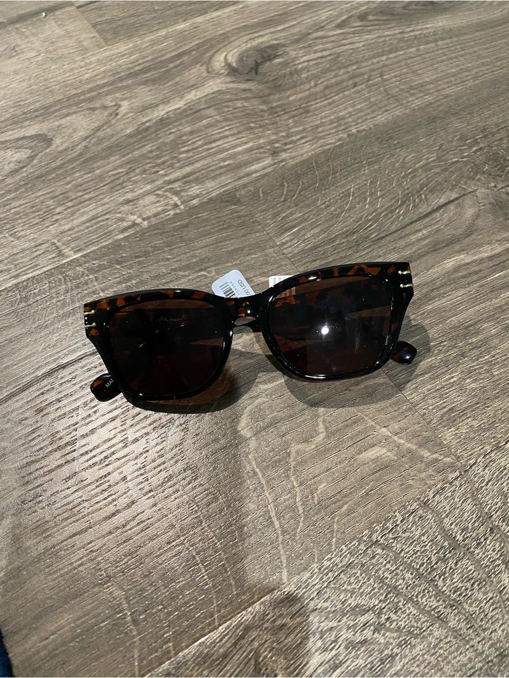Free People Tortoiseshell Sunglasses with Brown Lenses